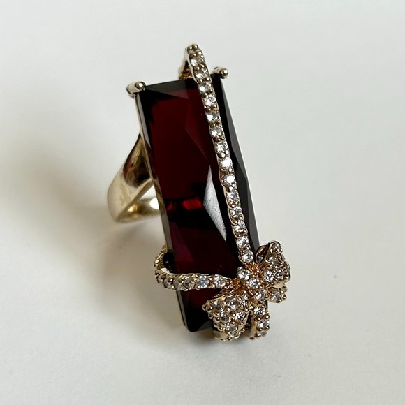Andara Design 18K GOLD PLATED SIAM RED CRYSTAL & CZ BOW RING - Picture 14 of 15